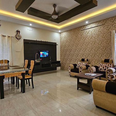 Shi'S Vilva - The Bungalow In Coimbatore - Near Airport, Kmch, Codesia Esterno foto