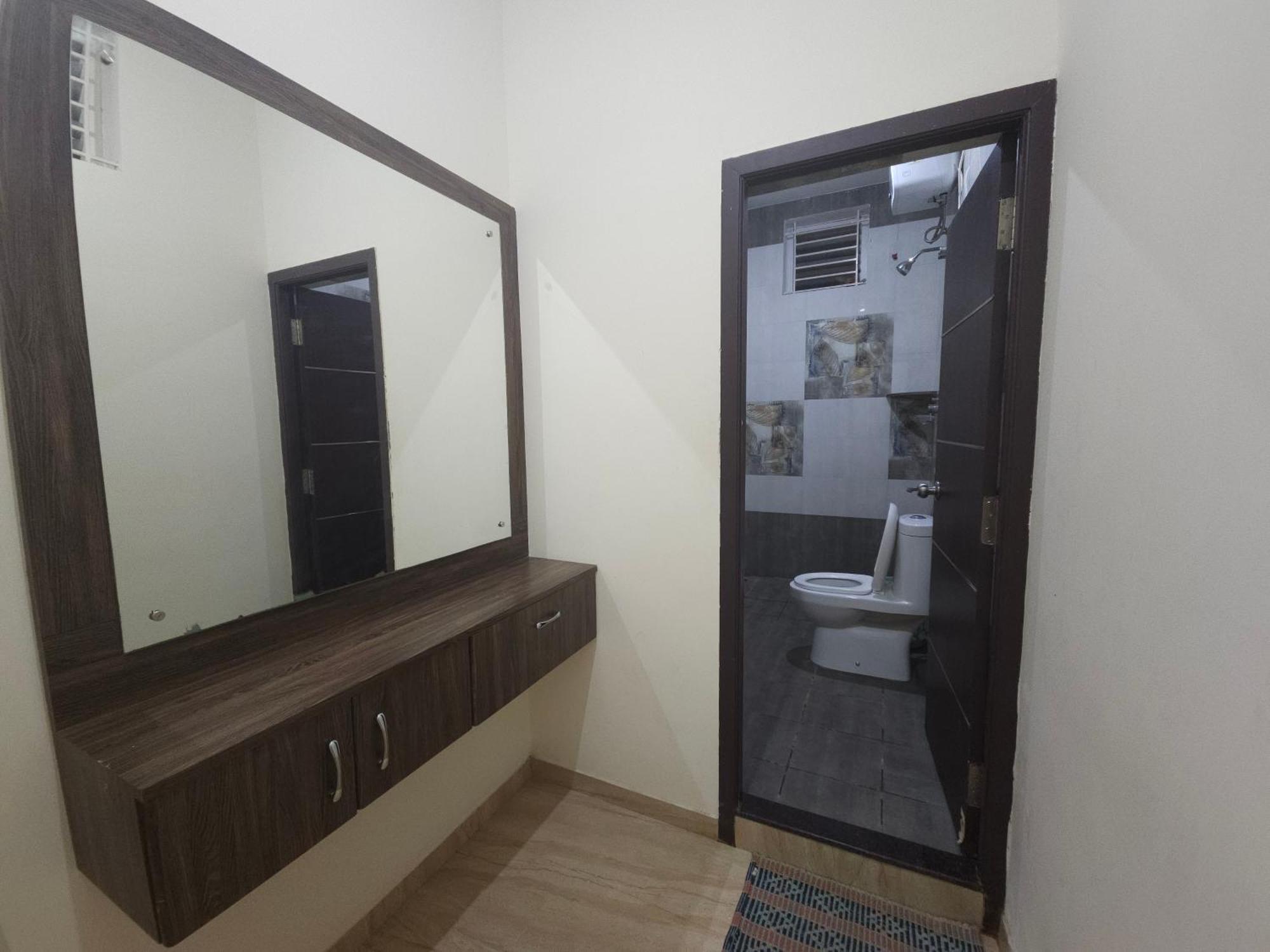 Shi'S Vilva - The Bungalow In Coimbatore - Near Airport, Kmch, Codesia Esterno foto